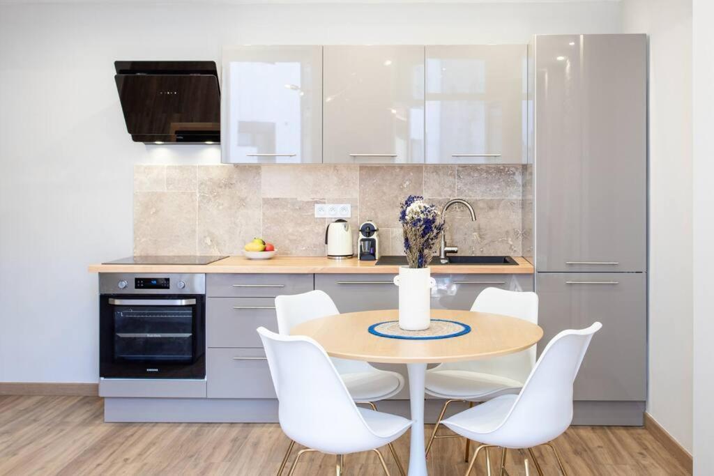 L19 1Bdr Massena Central 2Mins Sea/Promenadeac/Balcony Νίκαια Εξωτερικό φωτογραφία